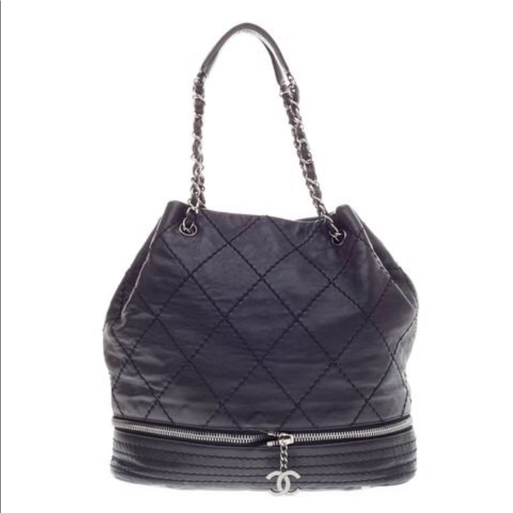 Chanel Ligne Stitched Shoulder Black Leather Large